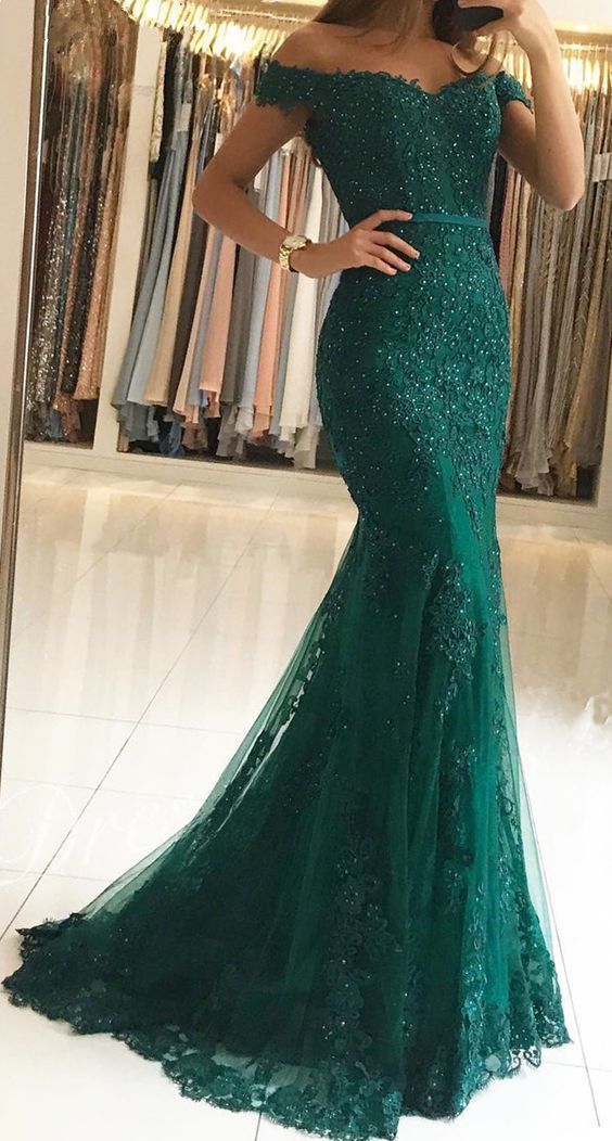 Elegant hot sale green gown